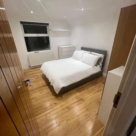 2 Bedroom Apartment In Hampdenrd 伦敦 外观 照片